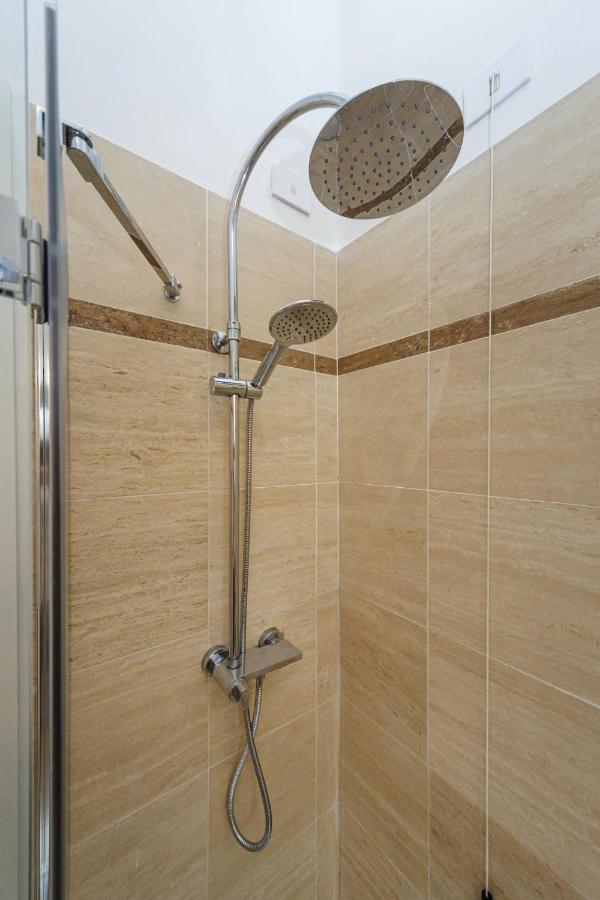 Casaviva - Central Comfy Flat With Parking In Santa M Santa Margherita Ligure Luaran gambar